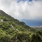 Paradisi Village