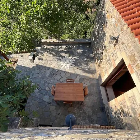 Paradisi Village * Neápolis