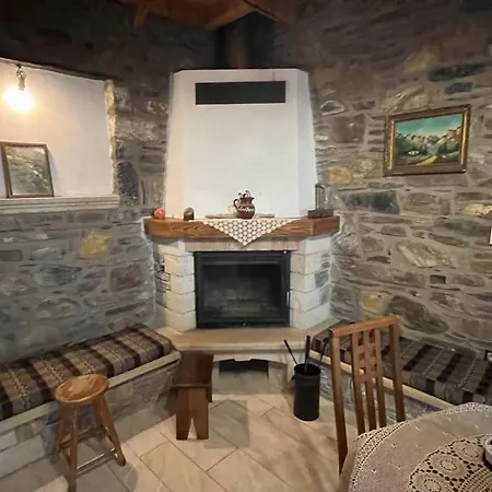 Paradisi Village Neápolis