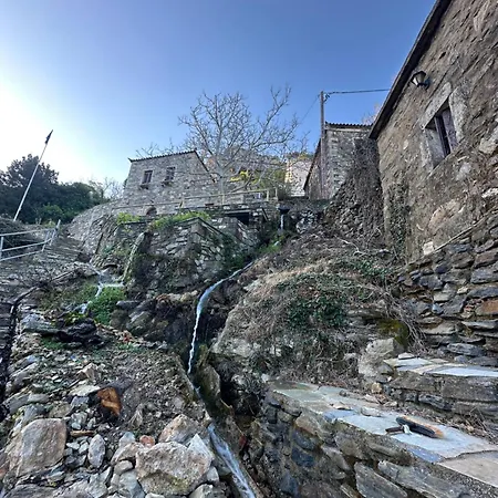 Paradisi Village * Neápolis