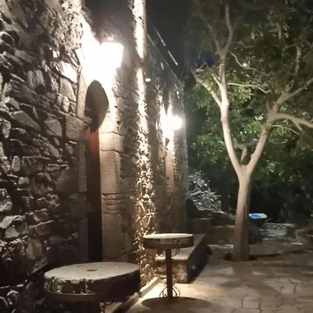 度假居 Paradisi Village Neápolis